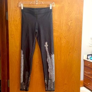 Terez leggings with NYC skyline